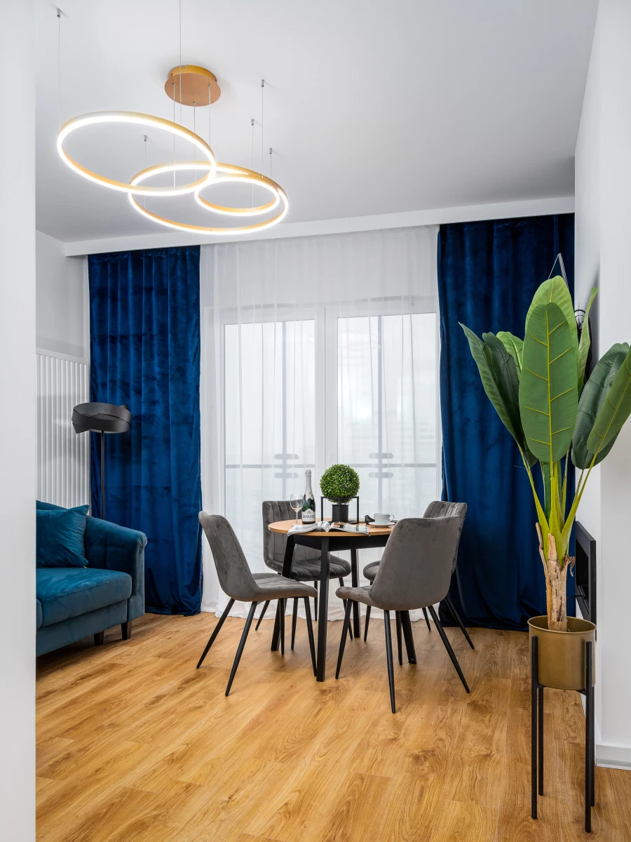 World Apartments | Bliska Wola B530